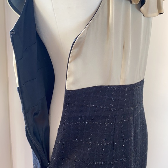 Elegant BCBG tailored party dress Size 10 - Picture 9 of 12